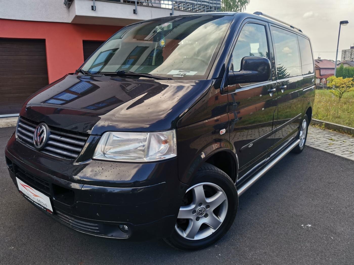 Volkswagen Multivan Kombi 1,9 l 0