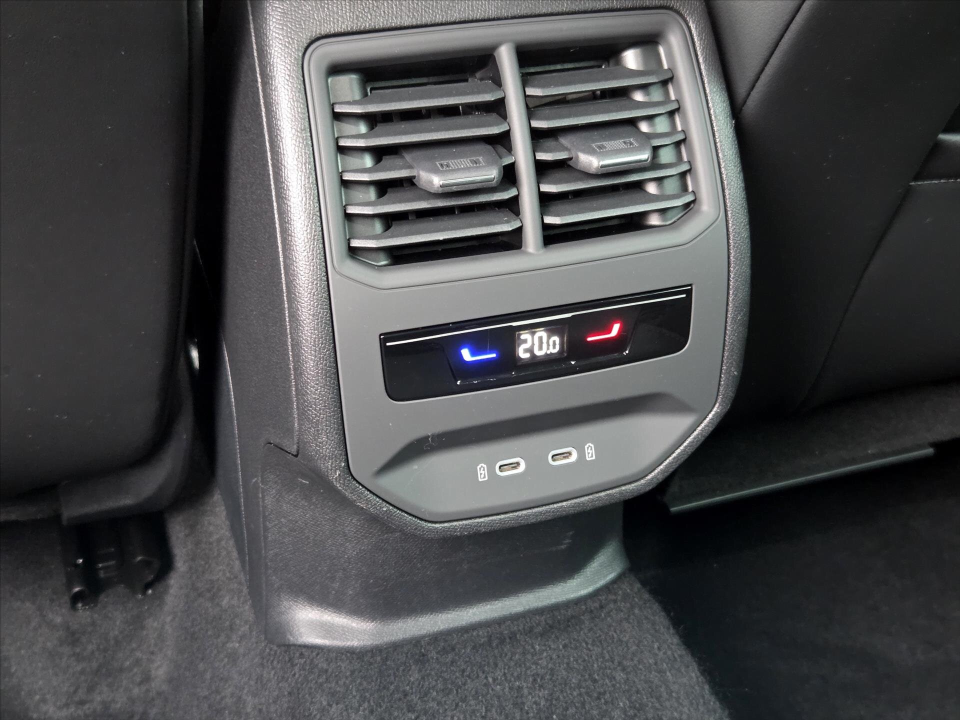 Cupra Formentor SUV / Terénní 1,5 l 110 kw