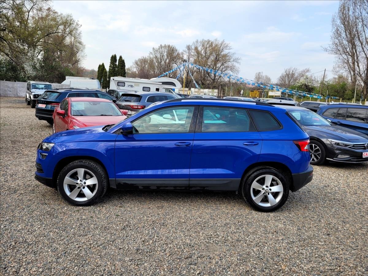 Škoda Karoq SUV / Terénní 1,6 l 85 kw