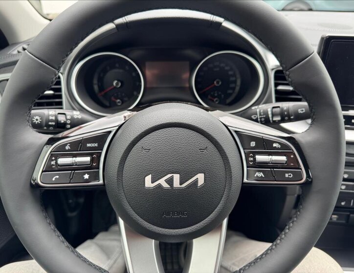 KIA Ceed Kombi 1,5 l 103 kw