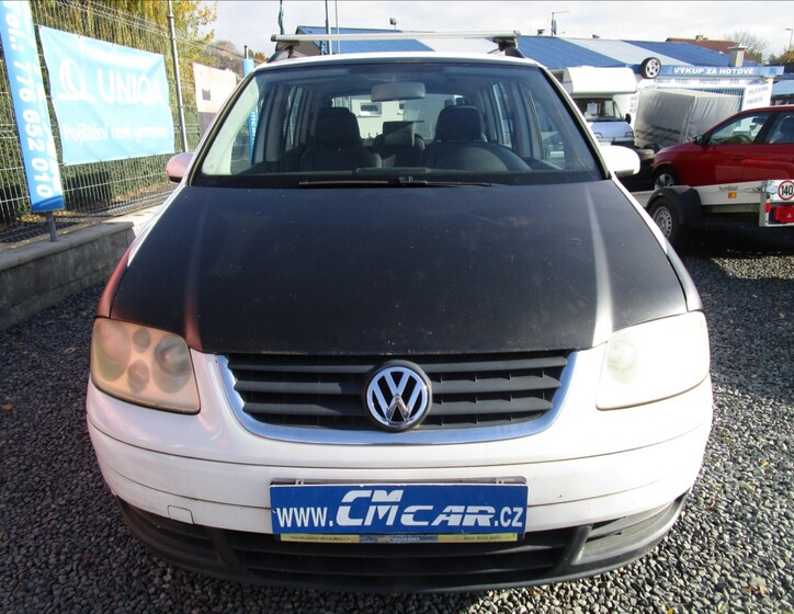 Volkswagen Touran 2
