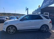 Mercedes-Benz GLE Kombi 3,0 l 270 kw