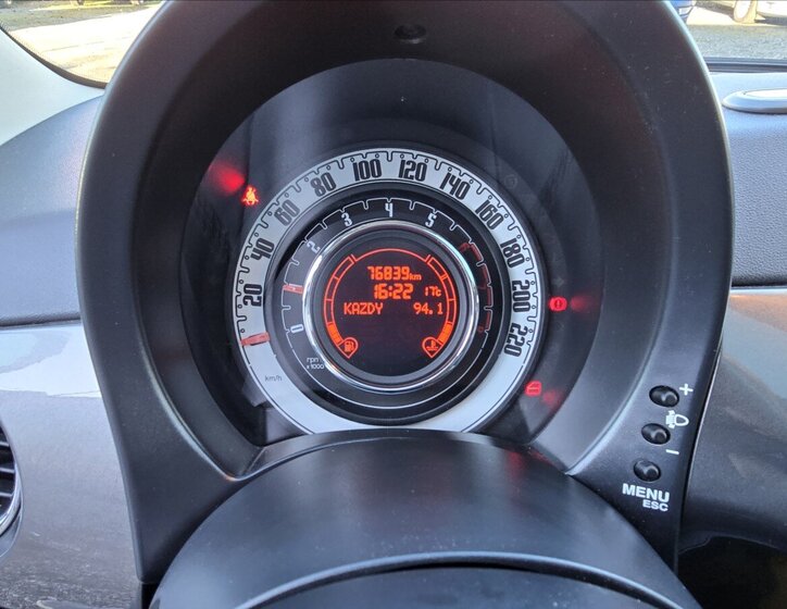 Fiat 500 Hatchback 875,0 63 kw