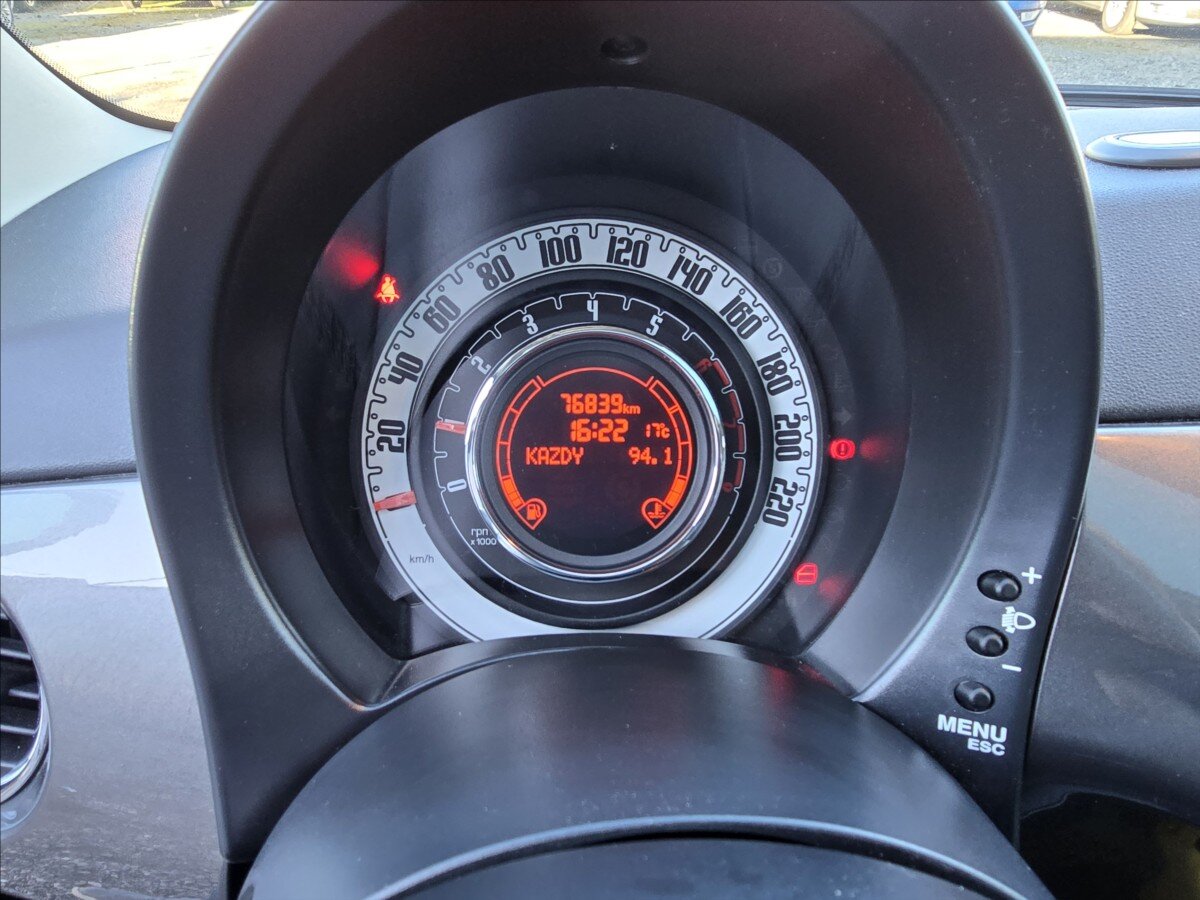 Fiat 500 Hatchback 875,0 63 kw