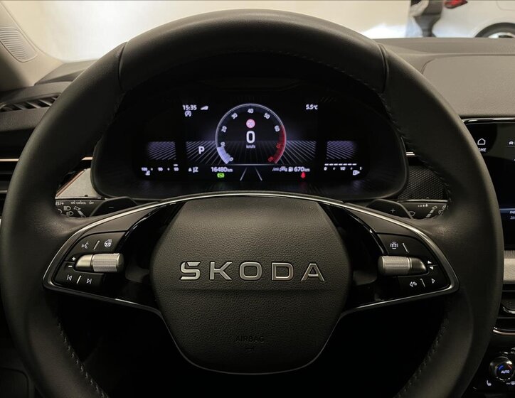 Škoda Scala Hatchback 1,5 l 110 kw