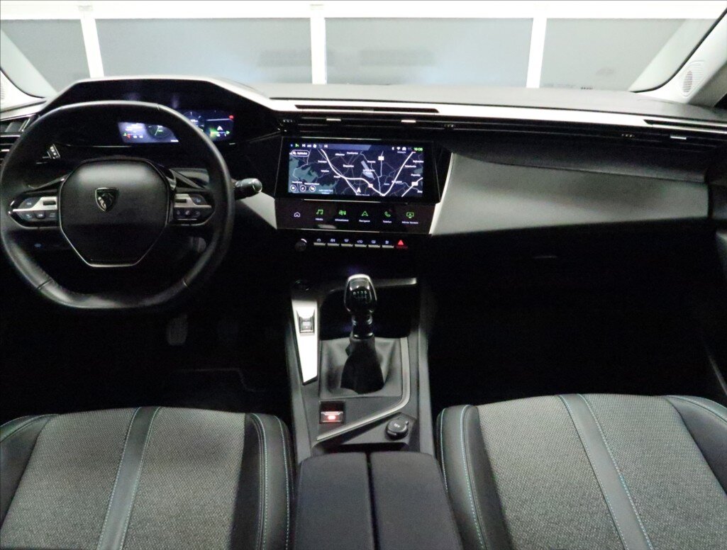 Peugeot 308 Kombi 1,2 l 96 kw