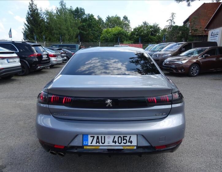 Peugeot 508 7