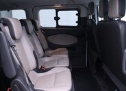 Ford Tourneo Custom 13