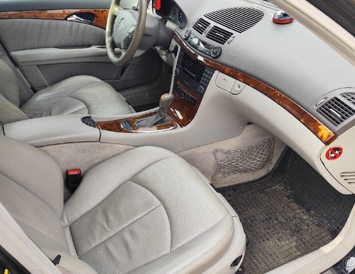 Mercedes-Benz Třídy E Sedan / Limuzína 0,0 0