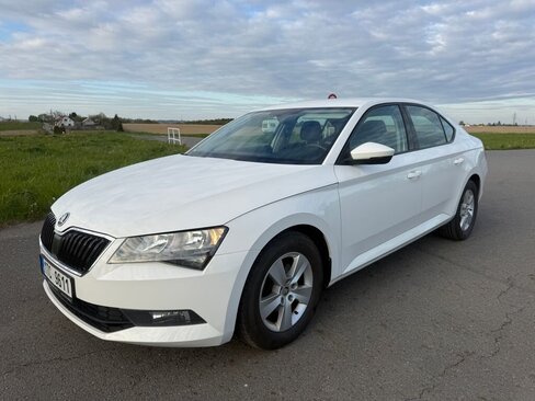 Škoda Superb Sedan / Limuzína 2,0 l 110 kw