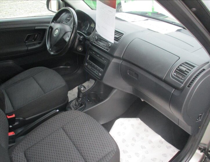 Škoda Fabia Hatchback 1,2 l 77 kw