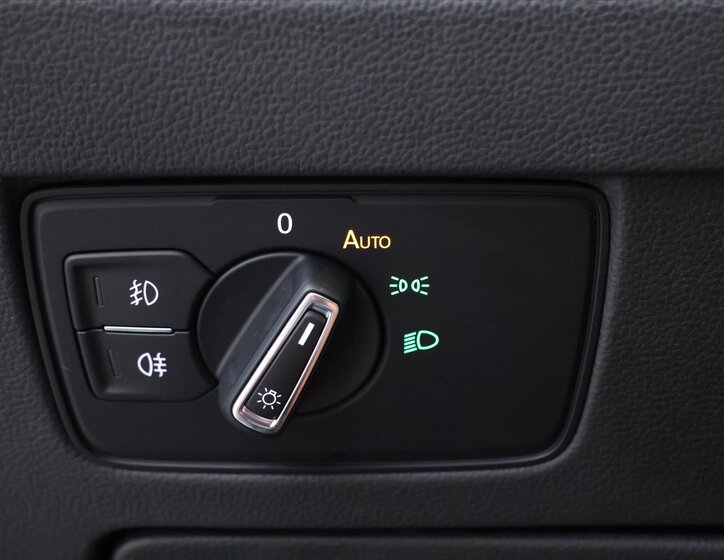 Volkswagen Passat Kombi 2,0 l 90 kw