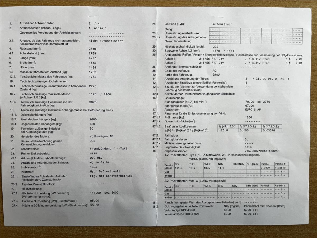 Volkswagen Passat Kombi 1,4 l 160 kw