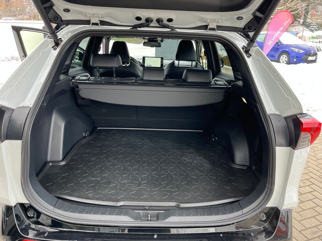 Toyota RAV4 SUV 2,5 l 131 kw