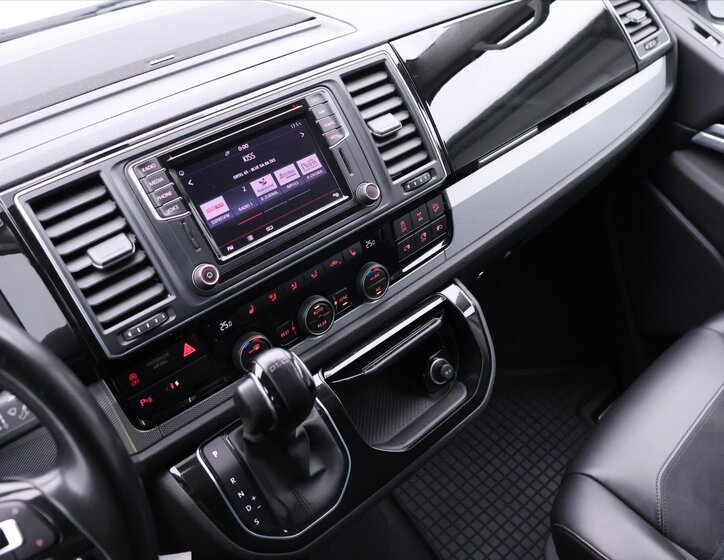 Volkswagen Multivan Kombi 2,0 l 150 kw