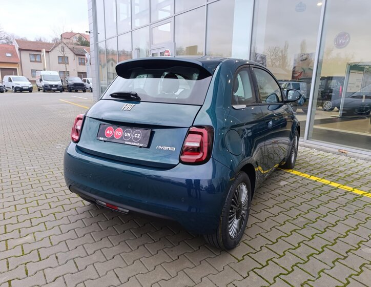 Fiat 500 Hatchback 999,0 48 kw