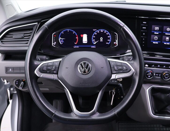 Volkswagen Caravelle Kombi 2,0 l 110 kw