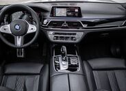 BMW Řada 7 23