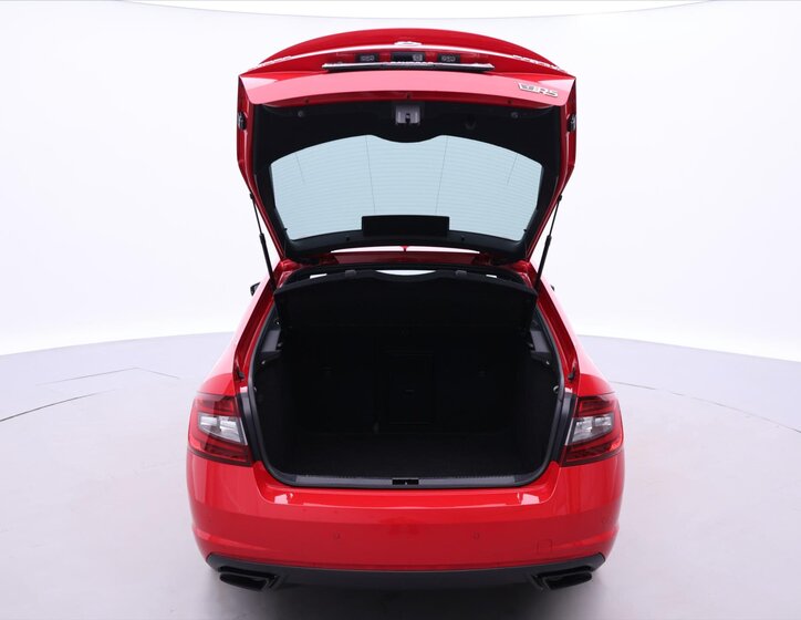 Škoda Octavia Liftback 2,0 l 180 kw