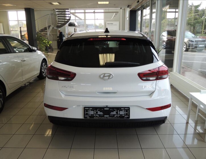 Hyundai i30 Hatchback 1,5 l 70 kw