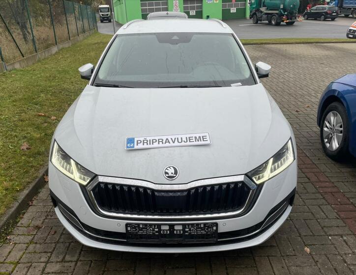 Škoda Octavia 1