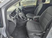 Volkswagen Touran 12