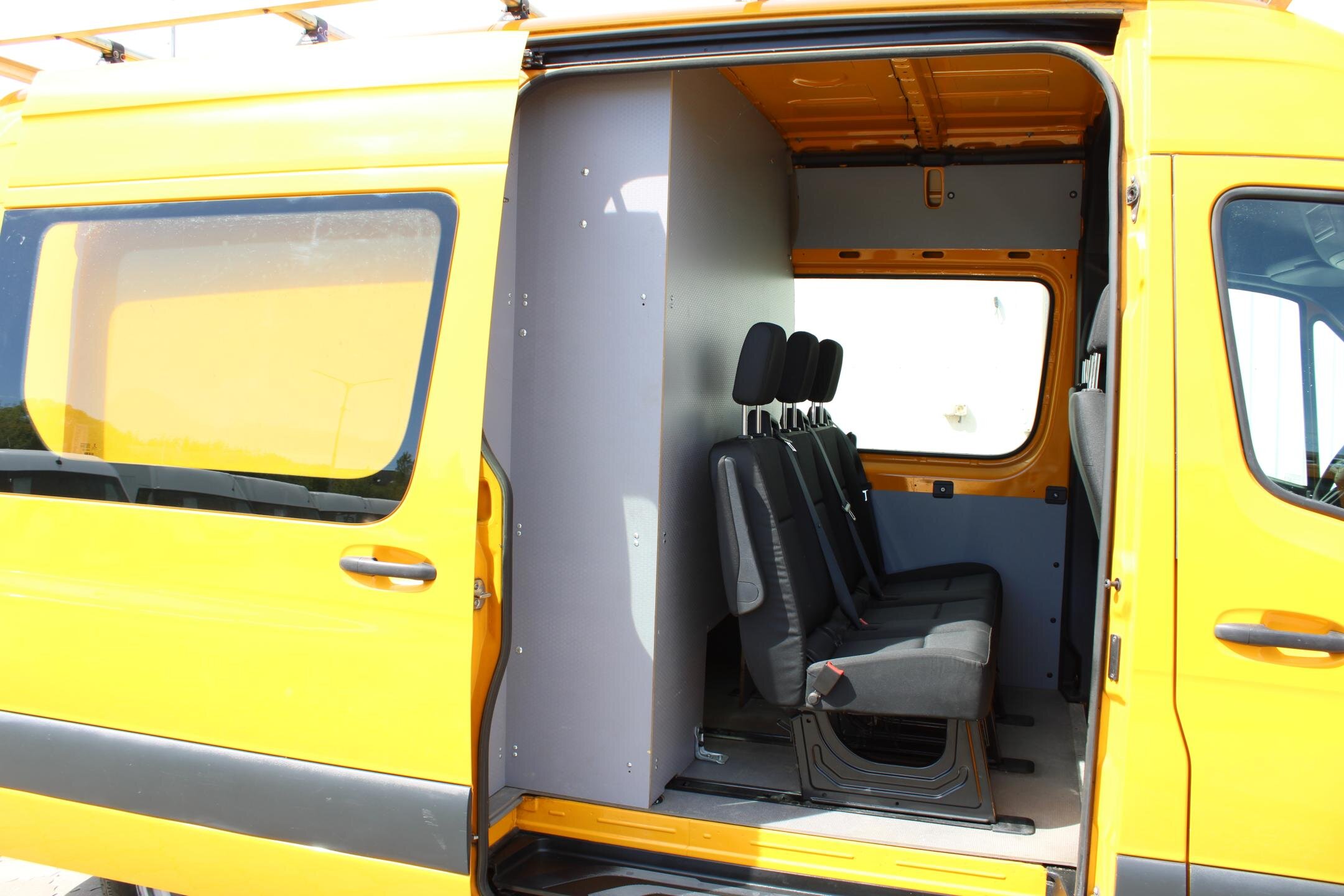 Mercedes-Benz Sprinter Užitková 2,1 l 120 kw