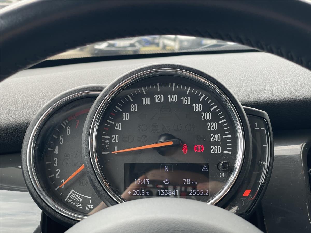 Mini Cooper Hatchback 1,5 l 100 kw