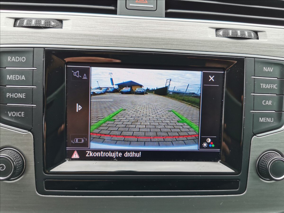 Volkswagen Golf Kombi 1,6 l 77 kw