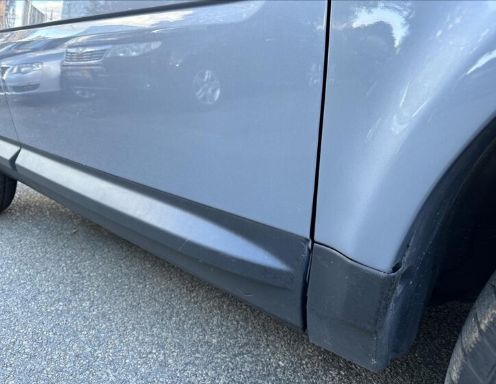 Land Rover Freelander SUV 2,2 l 112 kw