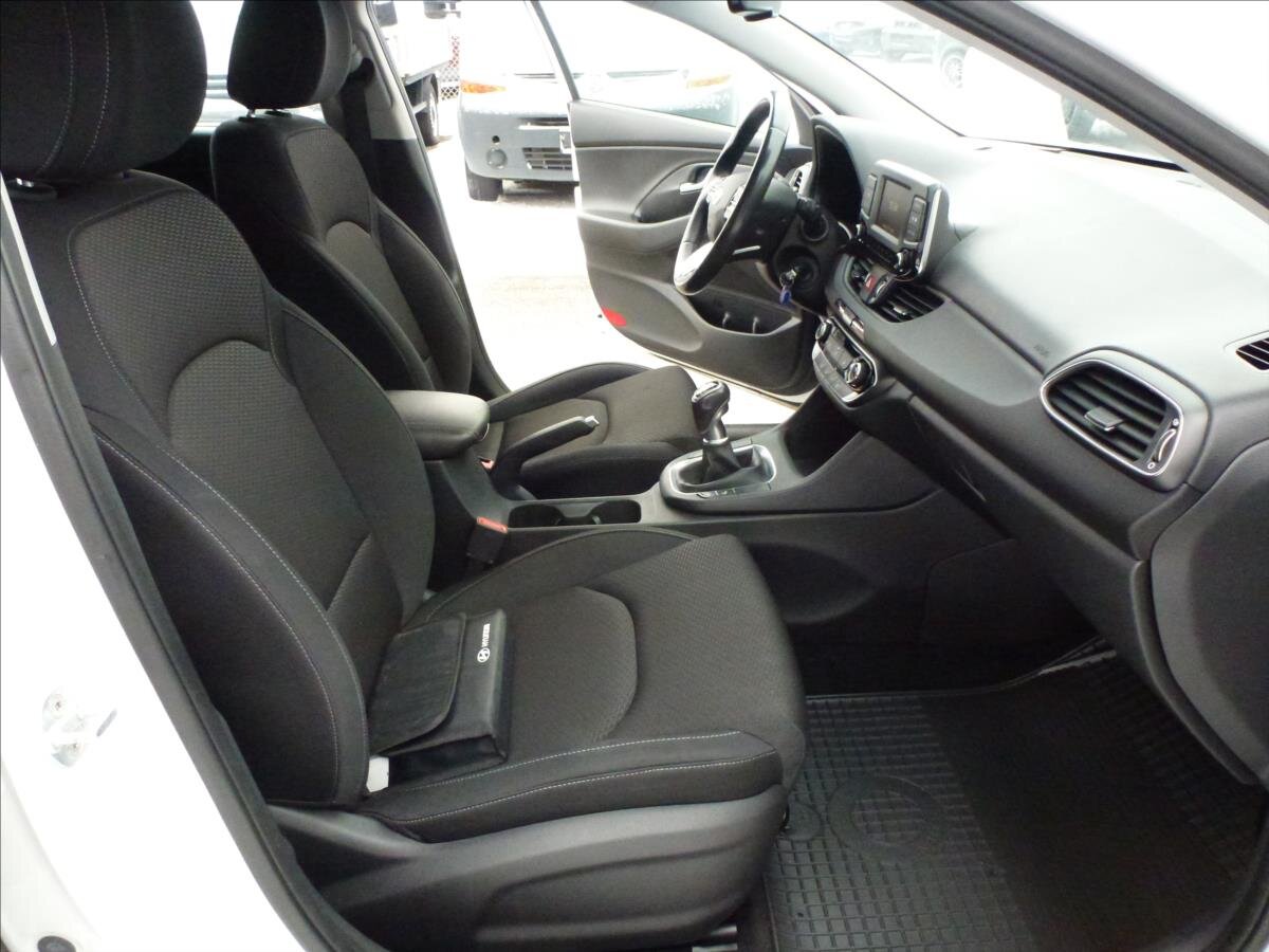 Hyundai i30 Hatchback 998,0 88 kw