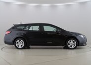 Toyota Corolla Kombi 2,0 l 112 kw