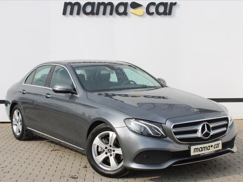 Mercedes-Benz Třídy E Sedan / Limuzína 2,0 l 155 kw