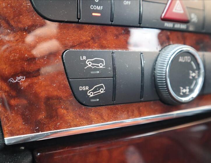 Mercedes-Benz Třídy M 16