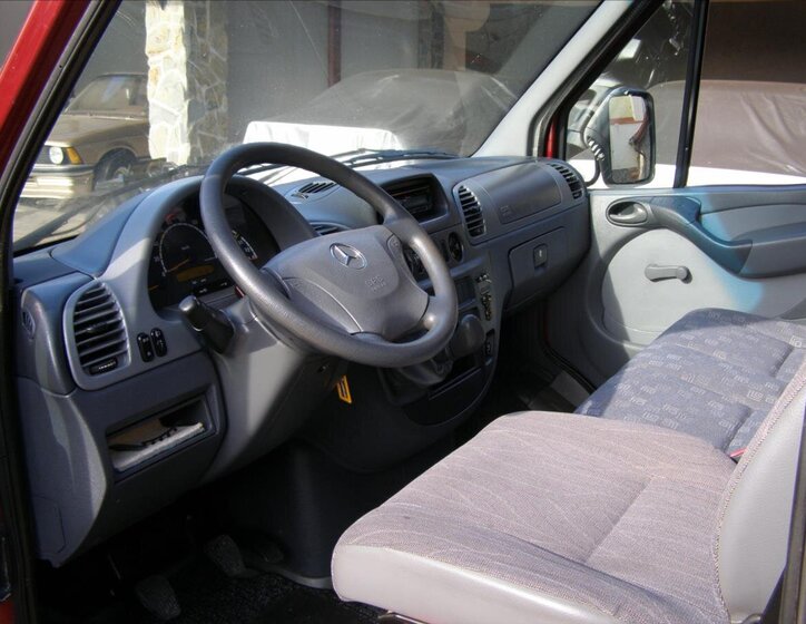 Mercedes-Benz Sprinter Skříň 2,1 l 95 kw
