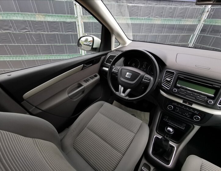 Seat Alhambra Kombi 1,4 l 110 kw