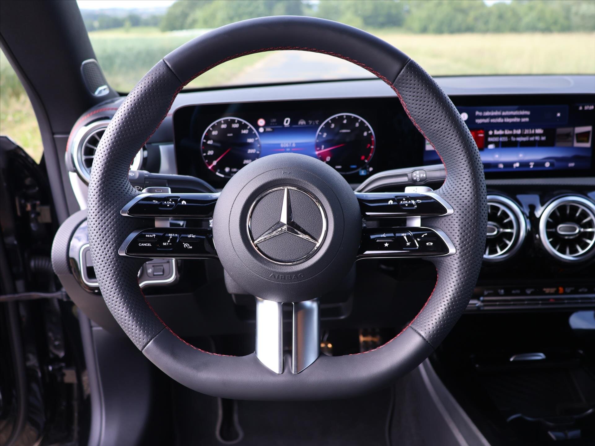 Mercedes-Benz CLA Kupé 1,3 l 120 kw