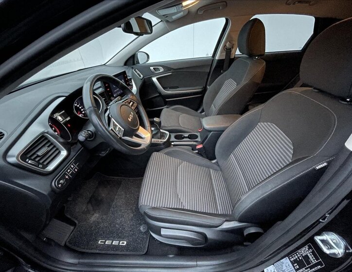 KIA Ceed Hatchback 998,0 74 kw