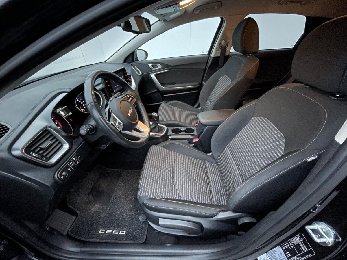KIA Ceed Hatchback 998,0 74 kw