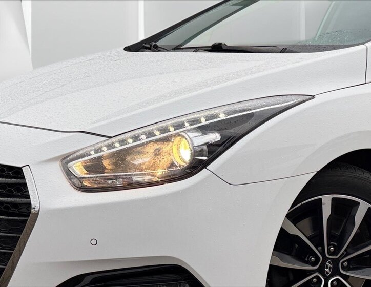 Hyundai i40 Kombi 1,7 l 104 kw