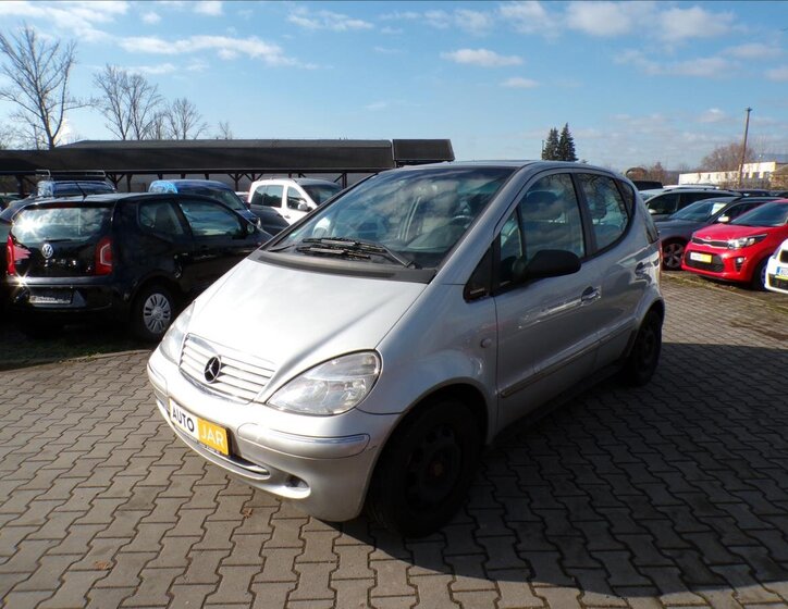Mercedes-Benz Třídy A Kombi 1,6 l 75 kw