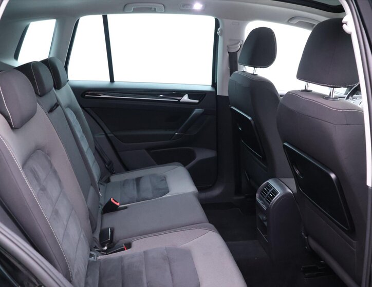 Volkswagen Golf Sportsvan MPV 1,4 l 110 kw