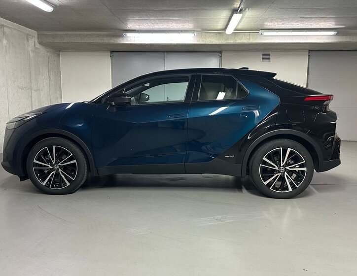 Toyota C-HR 8