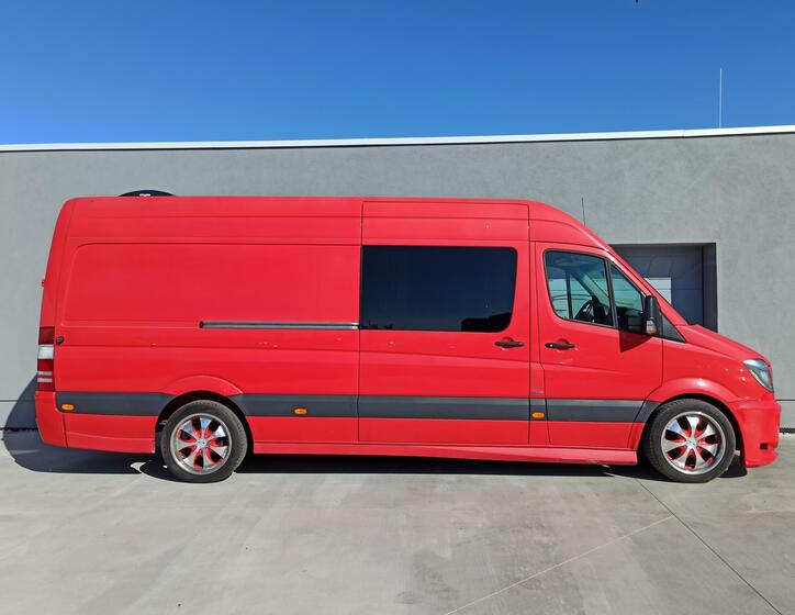 Mercedes-Benz Sprinter 5