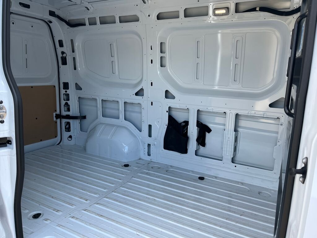 Nissan Interstar Skříň 2,0 l 96 kw