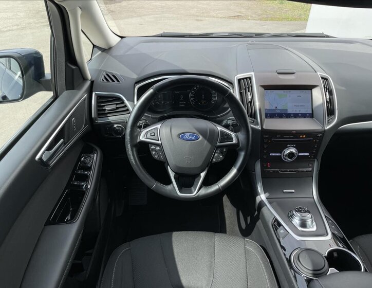 Ford S-MAX MPV 2,0 l 140 kw