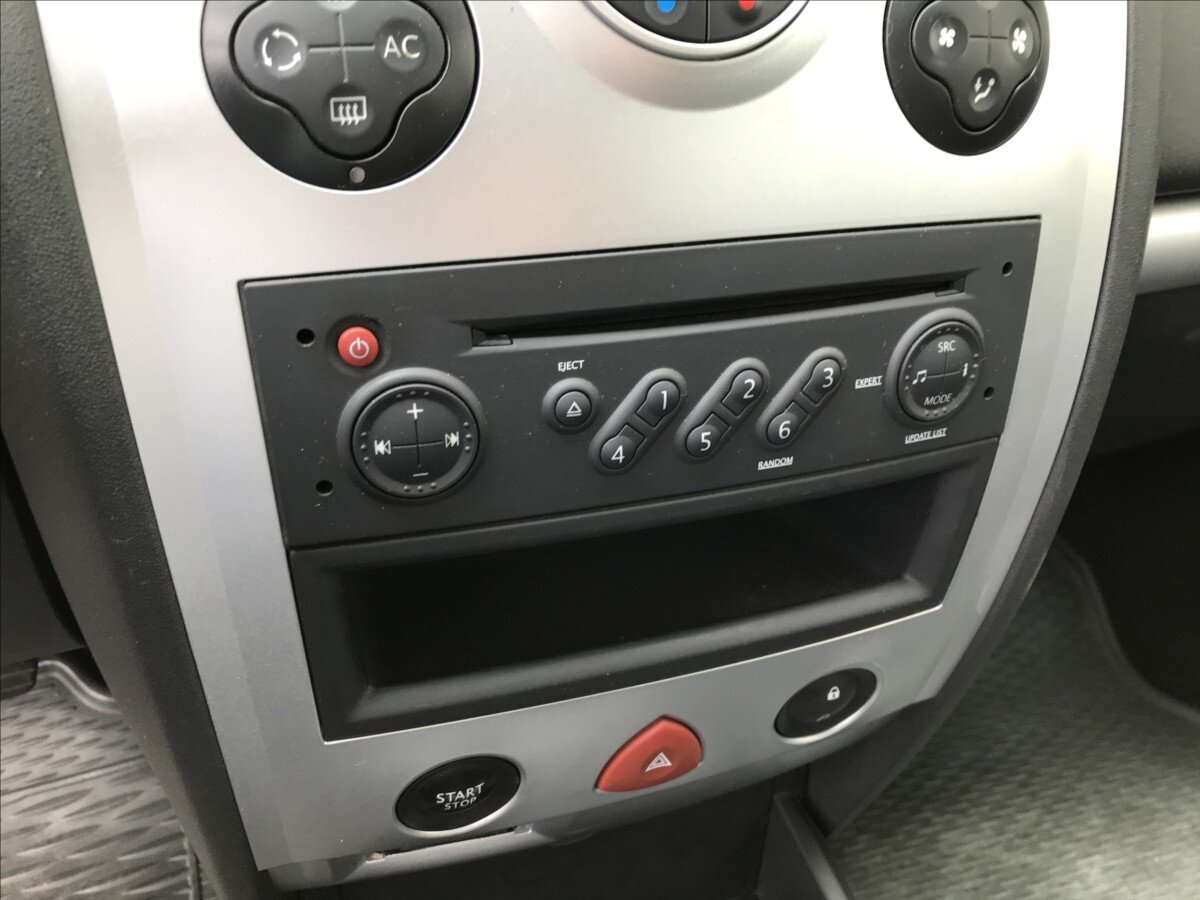 Renault Mégane Sedan / Limuzína 1,4 l 72 kw