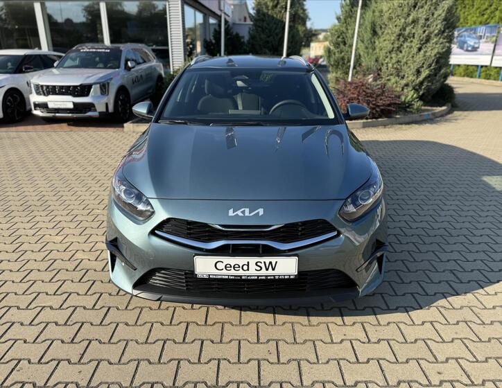 KIA Ceed 10