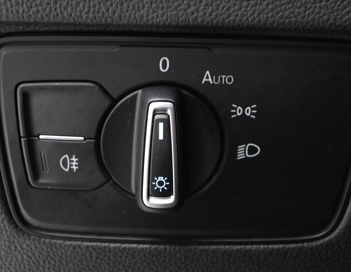 Volkswagen Passat Sedan 1,4 l 115 kw