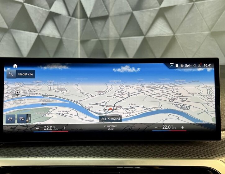 BMW Řada 3 Kombi 2,0 l 140 kw